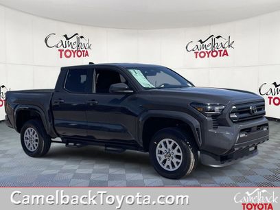 New 2025 Toyota Tacoma SR5