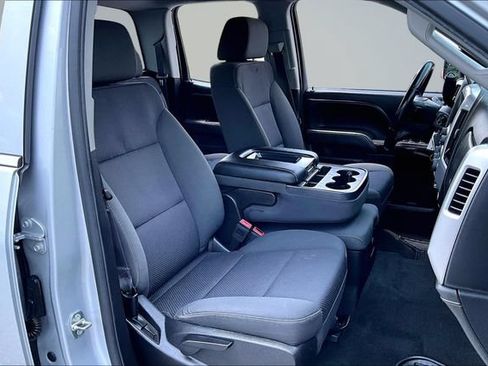 Used 2016 GMC Sierra 1500 SLE w/ SLE Value Package AWD/4WD image 28
