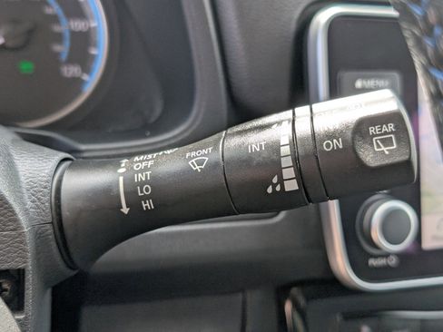 Certified 2024 Nissan Leaf SV Plus image 34