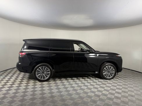 Used 2025 INFINITI QX80 Luxe AWD/4WD image 5