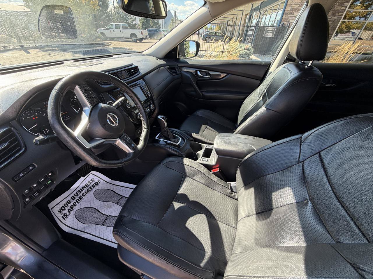 Used 2020 Nissan Rogue SL AWD/4WD image 10