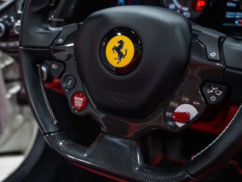 Used 2018 Ferrari 488 Spider image 50