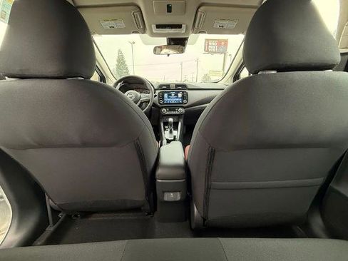 New 2025 Nissan Versa SR w/ Trunk Package image 13