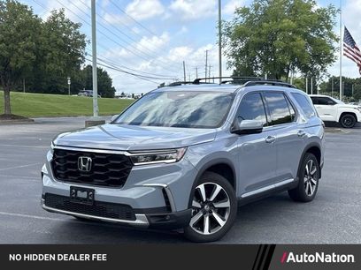 Used 2025 Honda Pilot Touring