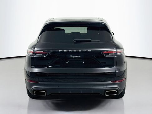 Certified 2023 Porsche Cayenne AWD/4WD image 10