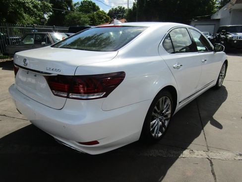 Used 2017 Lexus LS 460 image 4