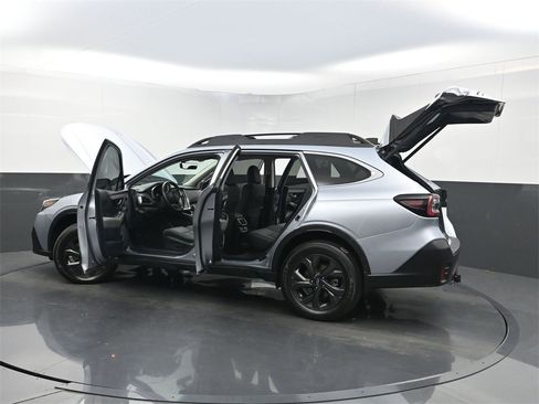 Used 2020 Subaru Outback Onyx Edition XT w/ Popular Package #2 image 34