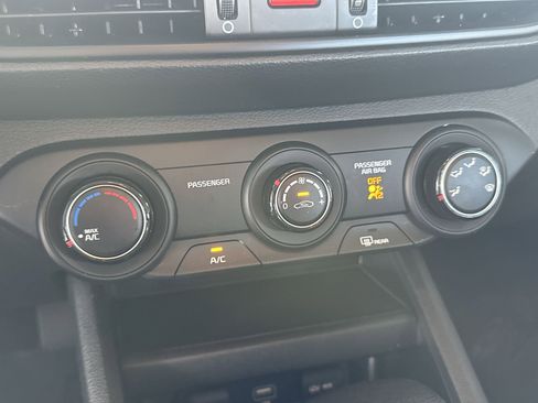 Certified 2023 Kia Forte LXS image 17