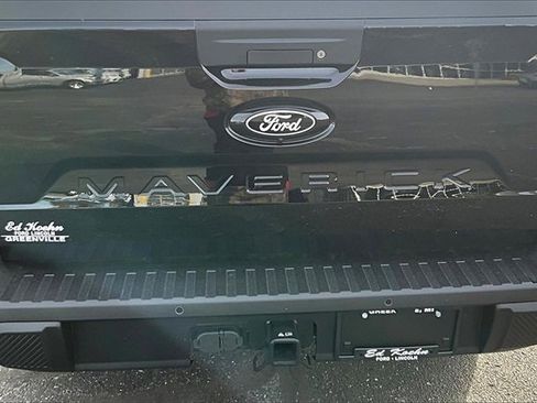 New 2025 Ford Maverick XLT w/ XLT Luxury Package image 9