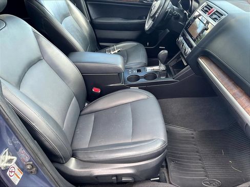 Used 2016 Subaru Outback 2.5i Limited AWD/4WD image 29