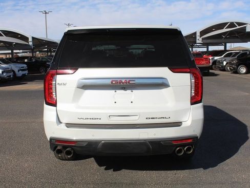 Used 2022 GMC Yukon Denali w/ Max Trailering Package image 4