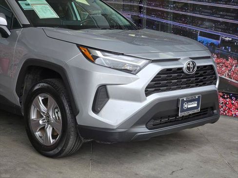 Certified 2025 Toyota RAV4 XLE AWD/4WD image 2