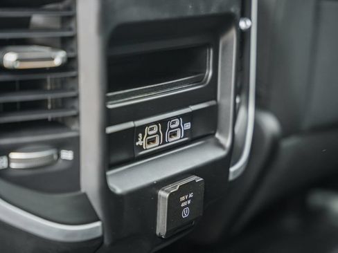 Certified 2020 RAM 1500 Big Horn AWD/4WD image 39