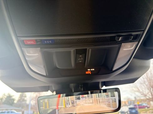 Used 2025 Subaru Forester Touring w/ Popular Package - Touring image 18