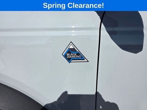 Used 2023 Ford Bronco Black Diamond AWD/4WD image 12