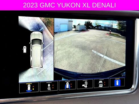 Used 2023 GMC Yukon XL Denali image 31