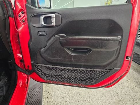 Used 2020 Jeep Gladiator Sport w/ Quick Order Package 24S image 29