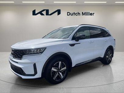 Used 2023 Kia Sorento S