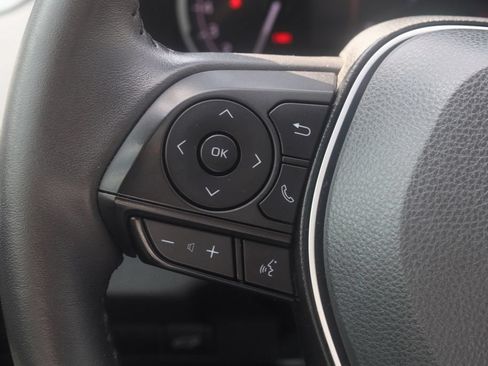 Used 2024 Toyota RAV4 XLE Premium FWD image 7