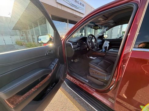 Used 2019 Chevrolet Tahoe Premier w/ Max Trailering Package AWD/4WD image 25