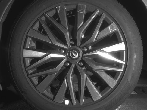 Used 2025 Nissan Altima 2.5 SV image 14