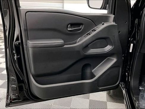 New 2026 Nissan Frontier SV AWD/4WD image 34
