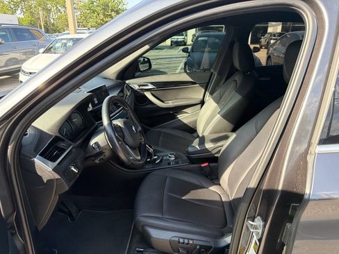 Used 2021 BMW X1 sDrive28i w/ Premium Package FWD image 2