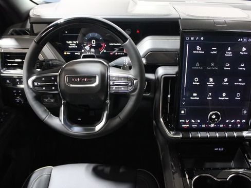 New 2026 GMC Yukon XL Elevation w/ Elevation Premium Package AWD/4WD image 32