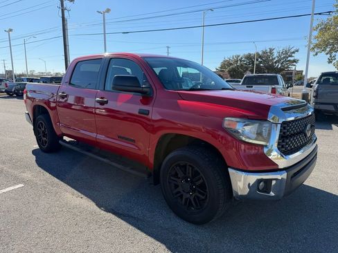 Used 2021 Toyota Tundra SR5 w/ SR5 Leather Package image 7