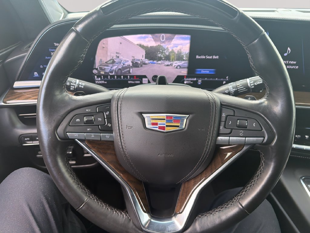 Used 2024 Cadillac Escalade ESV Sport Platinum w/ LPO, ONYX Package AWD/4WD image 11
