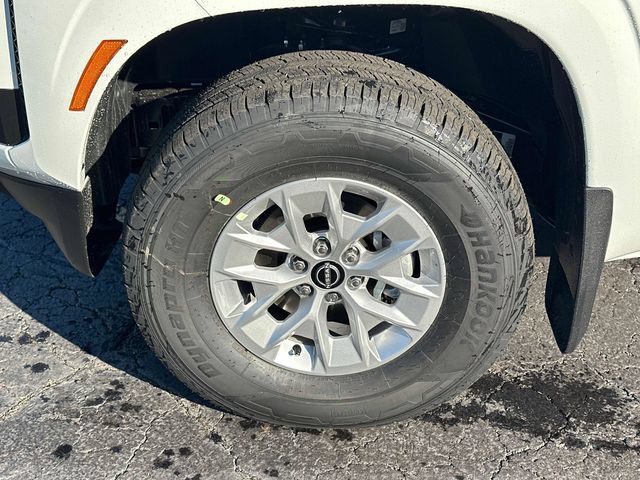New 2026 Nissan Frontier S AWD/4WD image 8