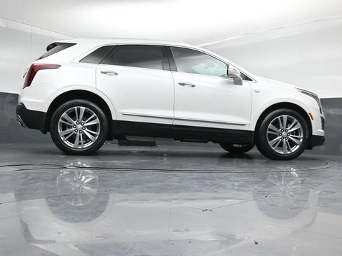 Used 2024 Cadillac XT5 Premium Luxury w/ LPO, Floor Liner Package AWD/4WD image 42