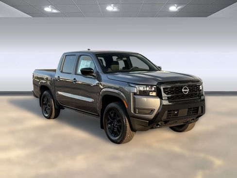 Certified 2026 Nissan Frontier SV w/ Tow Package AWD/4WD image 11