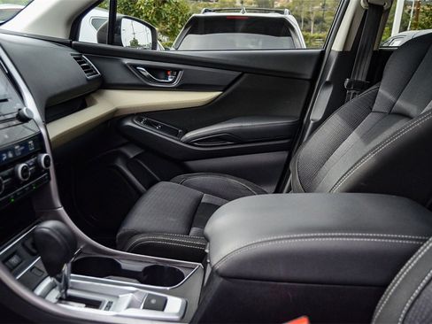 Used 2022 Subaru Ascent Premium w/ Convenience Package image 20