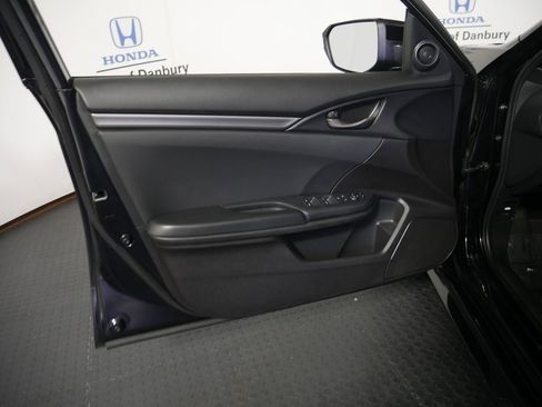 Used 2021 Honda Civic Sport image 14
