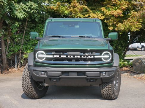 New 2025 Ford Bronco Outer Banks w/ Sasquatch Package image 33