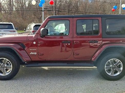 Certified 2022 Jeep Wrangler Unlimited Sahara w/ Cold Weather Group image 5