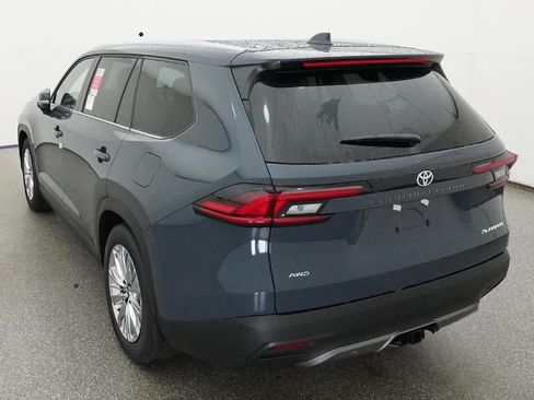 New 2026 Toyota Grand Highlander AWD image 6