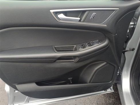 Certified 2023 Ford Edge SEL w/ Convenience Package image 11