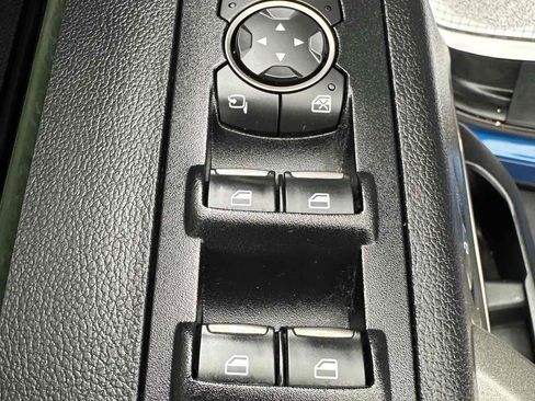 Used 2018 Ford F150 Raptor w/ Equipment Group 802A Luxury AWD/4WD image 29