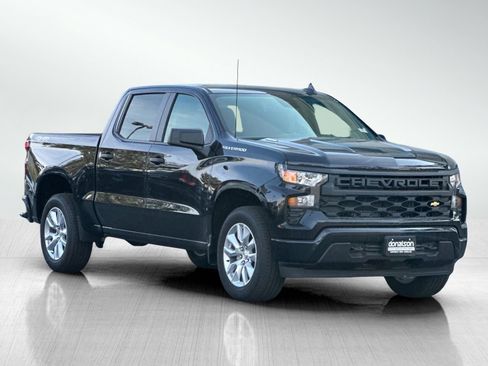 New 2025 Chevrolet Silverado 1500 Custom image 2
