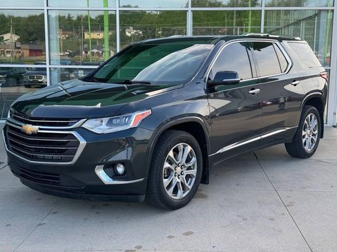 Used 2019 Chevrolet Traverse Premier AWD/4WD image 1