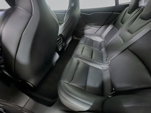 Used 2019 Tesla Model S Performance image 27