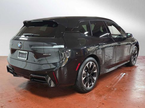 Used 2026 BMW iX xDrive45 w/ M Sport Package AWD/4WD image 3