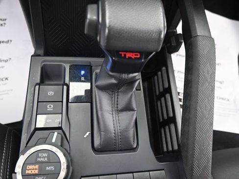 Used 2024 Toyota Tacoma TRD Off-Road AWD/4WD image 22