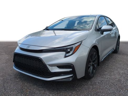 Certified 2026 Toyota Corolla SE FWD image 1