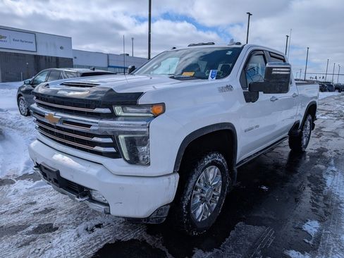Used 2021 Chevrolet Silverado 2500 High Country w/ Z71 Off-Road Package image 4