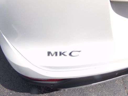 Used 2015 Lincoln MKC AWD w/ Equipment Group 102A Reserve image 18