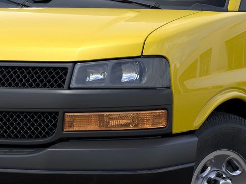 New 2026 Chevrolet Express 2500 Extended w/ Driver Convenience Package RWD image 15