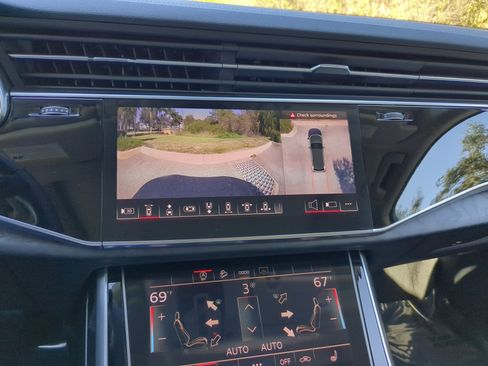 Used 2025 Audi Q7 2.0T Premium w/ Convenience Plus Package image 28